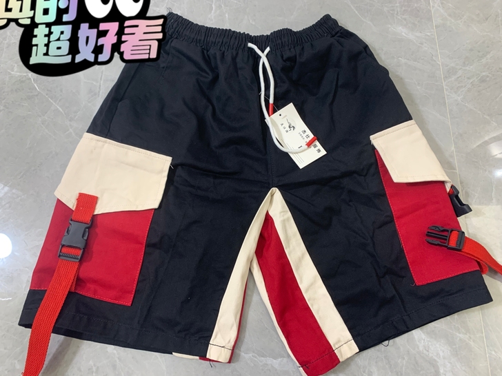 全新工装短裤，亏本卖掉，纯棉面料，亲肤舒服...