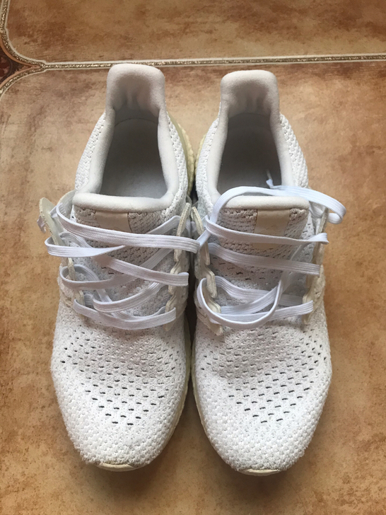 Adidas阿迪达斯白色运动鞋跑鞋，41码...