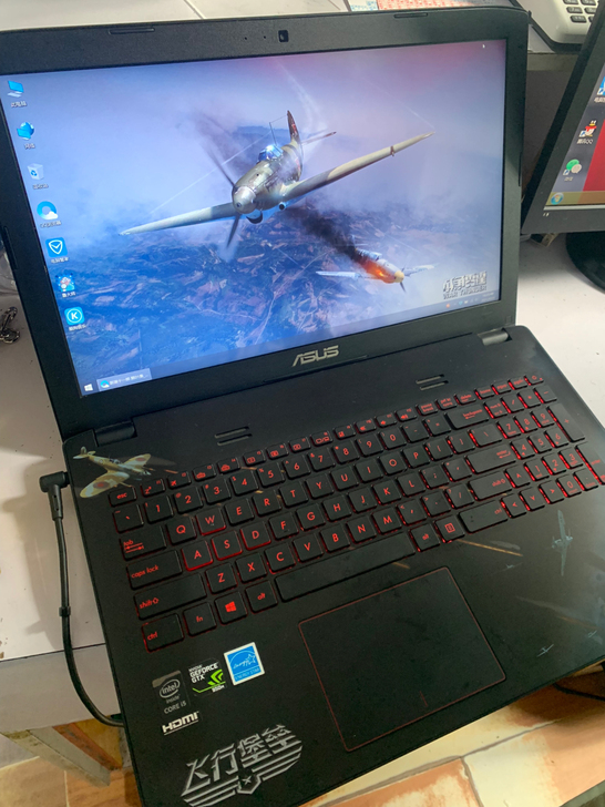 华硕FX PLUS 飞行堡垒 战争雷霆 典...