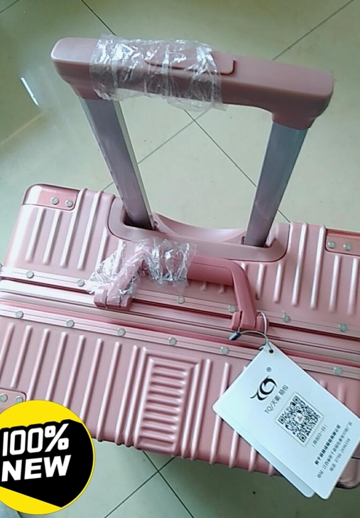 朋友箱包店不开了超低价处理网红行李箱学生拉...