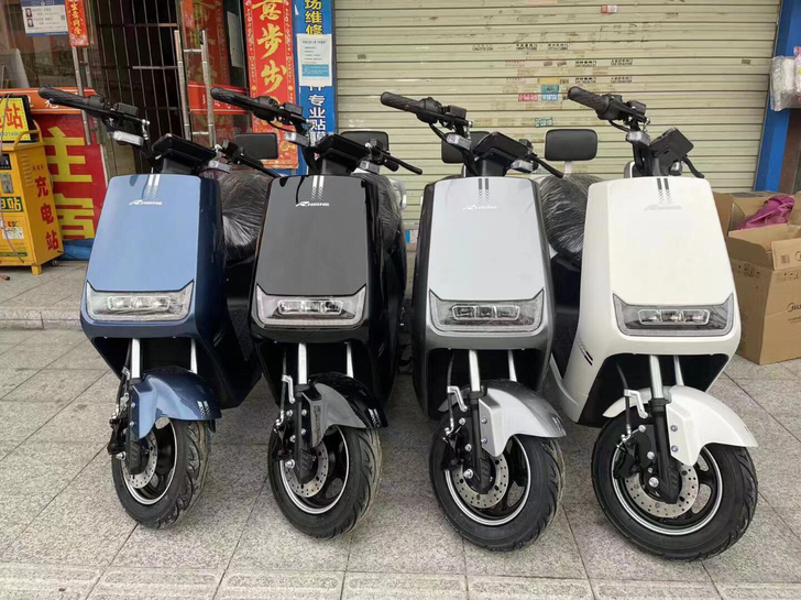 二手电动车:全新电动车