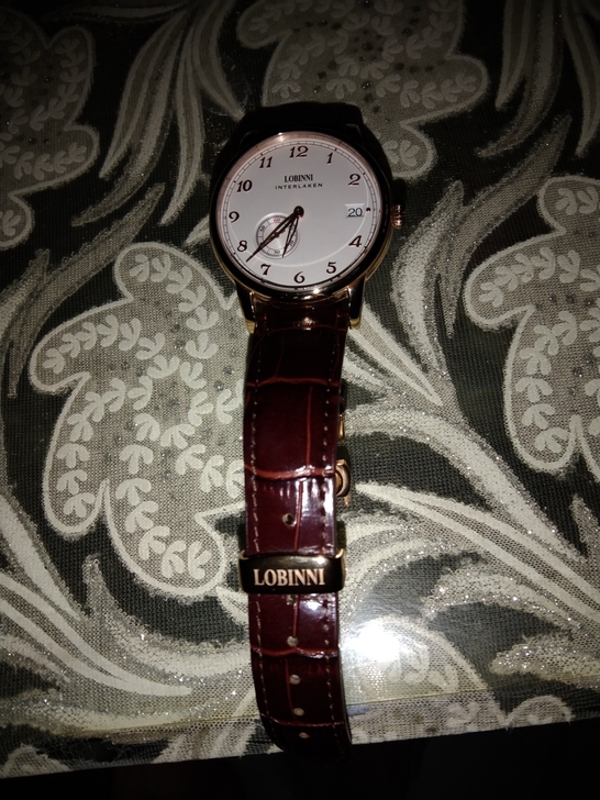 罗宾尼手表，女朋友2620买的，分手不想要了