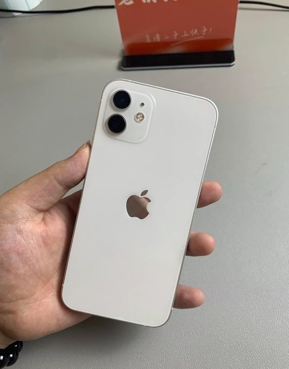 苹果iphone 12，白色，128g，国...