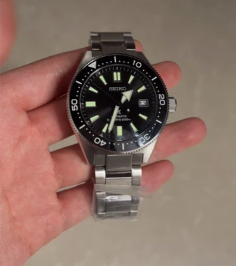 精工黑水鬼元祖 6r15几乎全新手表！原装...