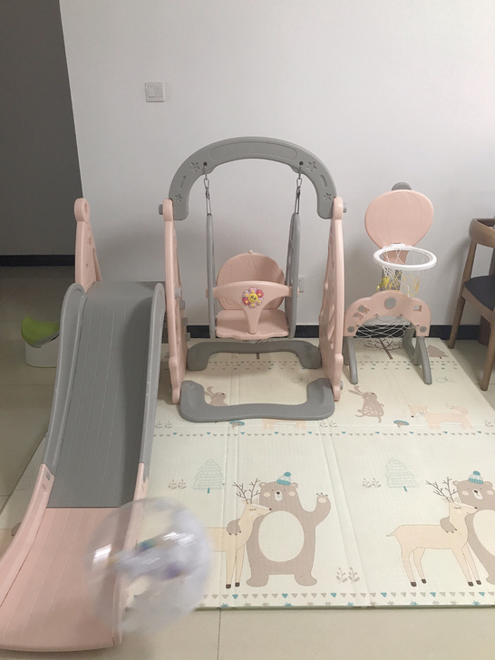 娃不玩，占地方，滑梯，秋千，篮球架，本地自...