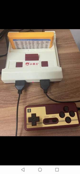 【分享生活】下午在家宅着看美剧，破天荒的表...