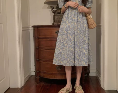 【55价】复古jue美碎花裙女夏季2022...