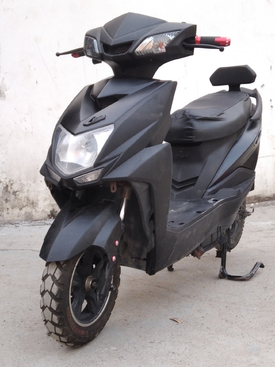 便宜甩卖二手电瓶车二手电动车，车多处理48...