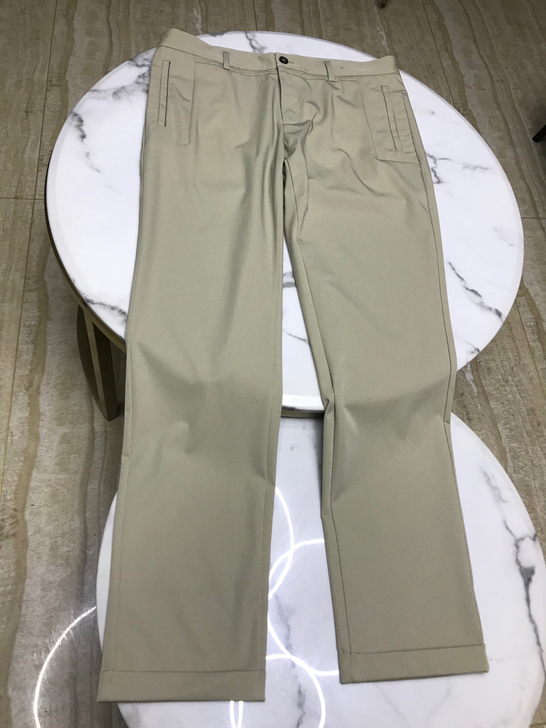 GXG男士休闲裤，三标齐吊牌在