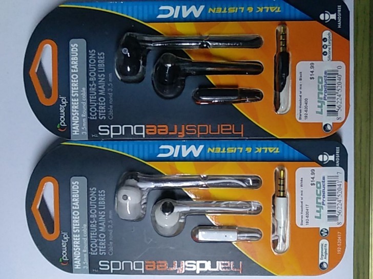 入耳式立体声耳机全新未拆封，美国带回，原价...