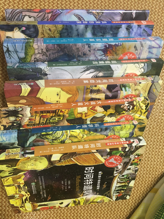 银火箭少年科幻系列，共8本，基本没翻过。正...