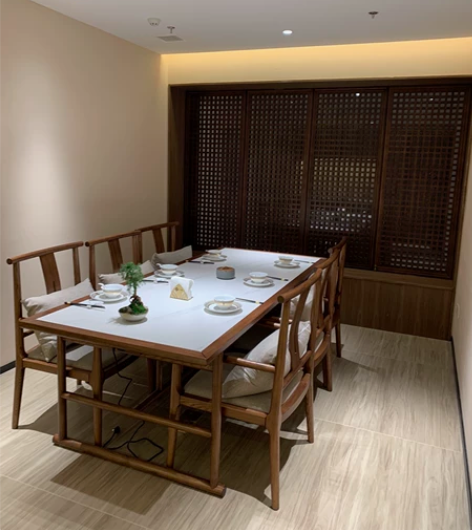 全新中式餐桌(2.4米*1米*0.75米)...