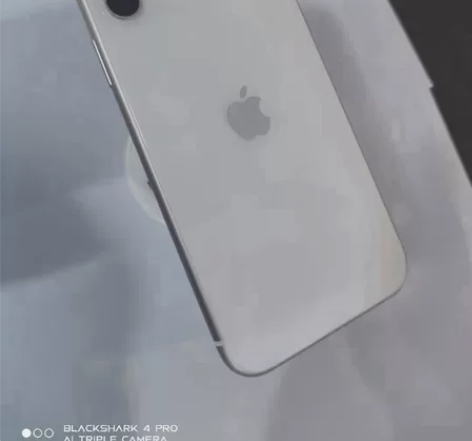 iphone11  128g 98新，国行...