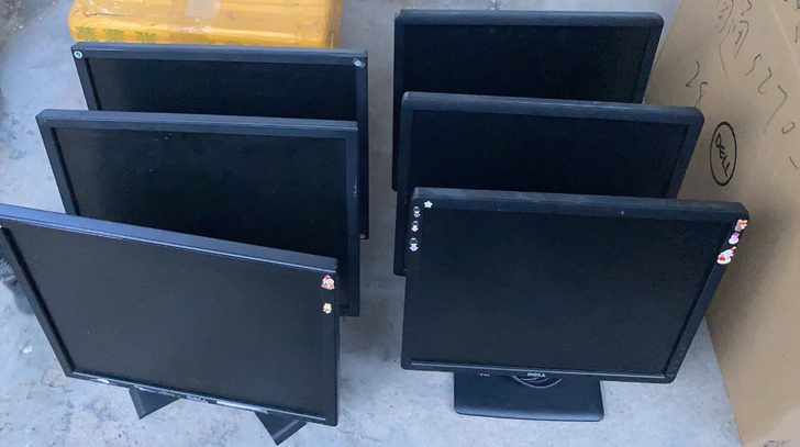 戴尔E190显示器 19寸方屏