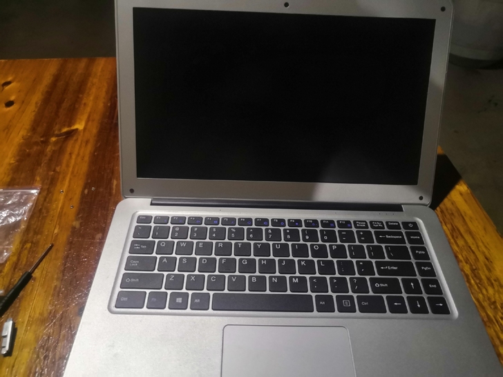 中柏ezbook3pro笔记本尸体 咸鱼收...