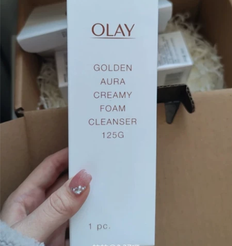 玉兰油洁面，全新未拆封 售出不退换有2个，...