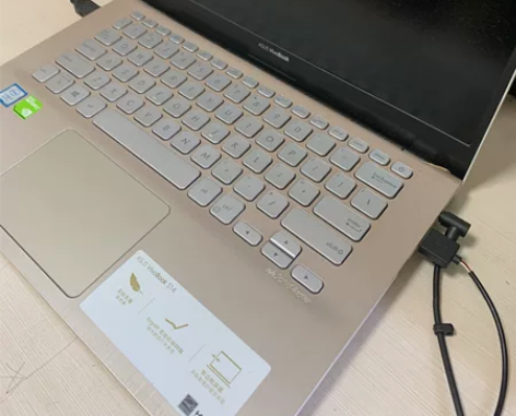 华硕vivobook S14 .第八代英特...