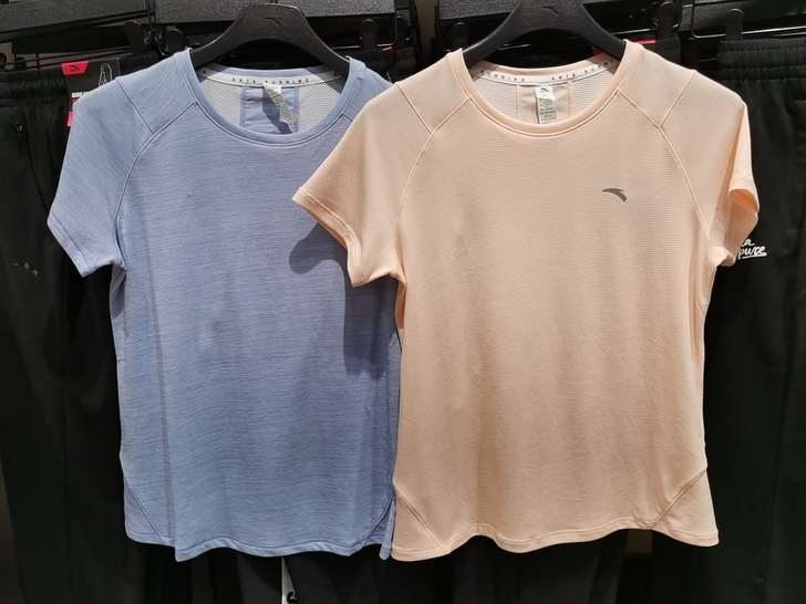 安踏短袖女T恤2021夏新款运动体恤宽松透...