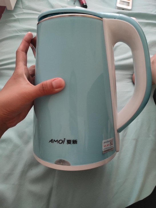 超市倒闭清仓20个夏新电热水壶，原价65一...