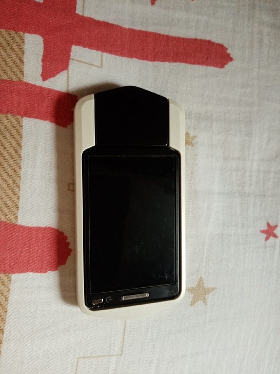 卡西欧相机一台裸机成色如图，机器不开机只是...