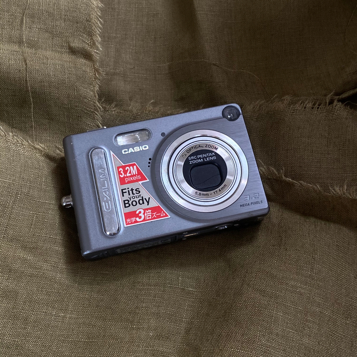 复古数码相机卡西欧EX-Z3