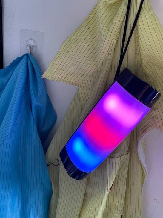 智能AI无线蓝牙音箱七彩灯低音炮高音质超大...