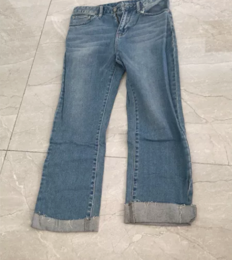 牛仔裤 可穿到130斤 感兴趣的话点“我想...