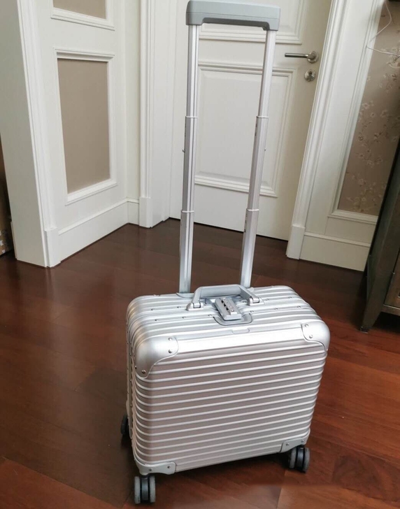 【高端】17寸网易严选 全铝镁合金行李箱拉...