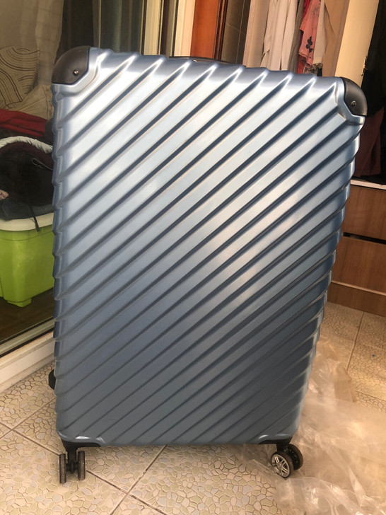 网易考拉旅行箱26寸 成色很新没怎么用优惠...