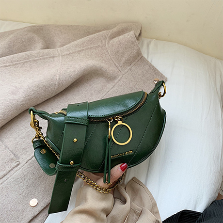 墨绿色气质斜挎包