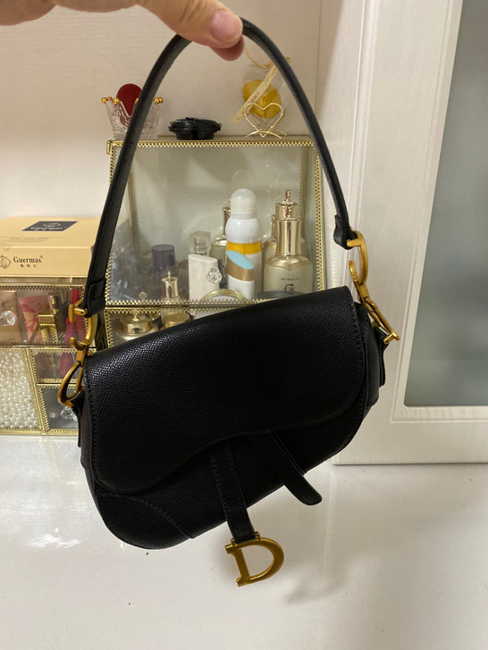 迪家包 懂的自己看 买时候700