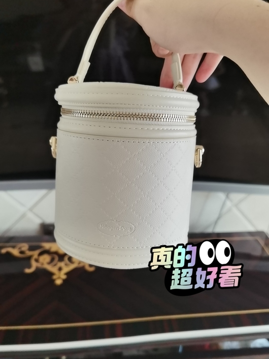 哈根达斯七夕限量高定包包 女士包 可手拎 ...