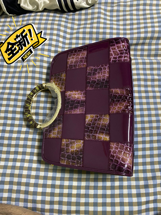 女式皮包 全新 搬家清闲置