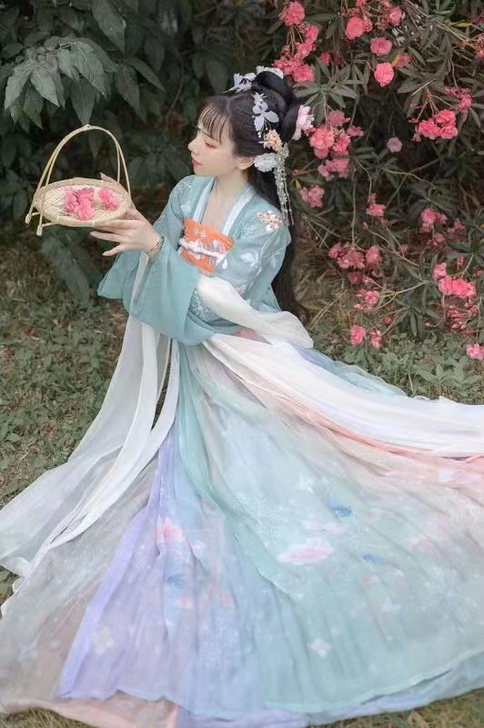 全新汉服