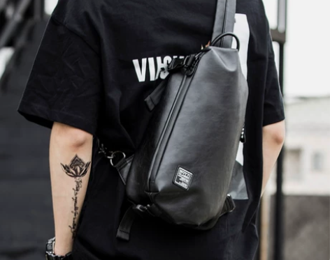 皮质潮流胸包男潮牌韩版休闲单肩斜挎包简约斜...