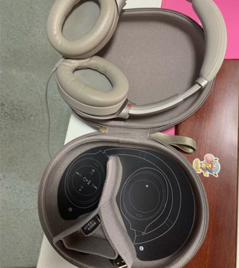 索尼 wh1000xm3 铂金银 国行 箱...