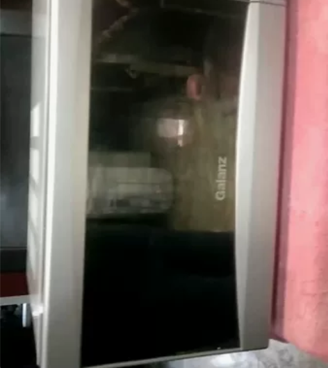 格兰仕微波炉型号G70F成色图上实物八成，...