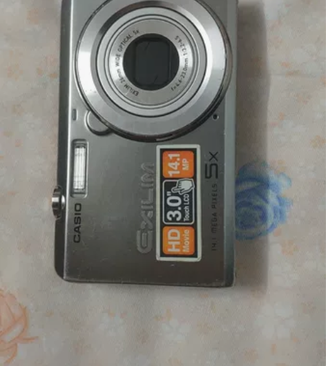 CASIO-卡西欧触摸屏数码相机-功能正常...