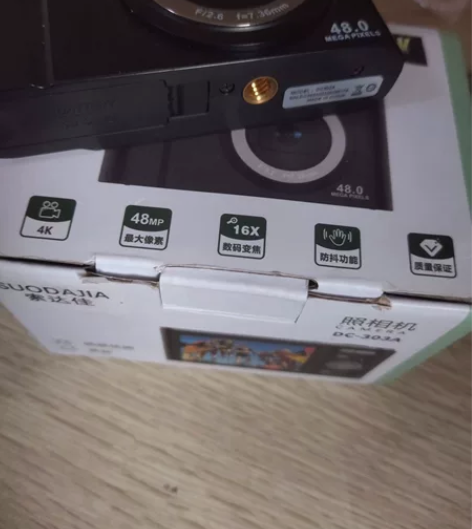 出自用索达佳4k相机 送充电器头和数据线 ...