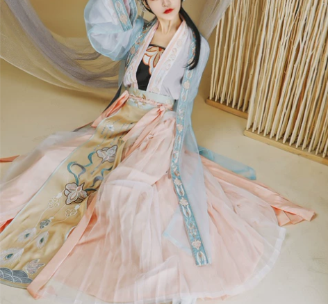 都城南庄汉服探花漫褙子白菜全套抹胸宋制飘逸...