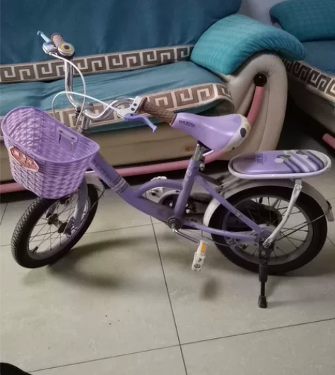 凤凰 儿童自行车，孩子换车后不再需要，现低...