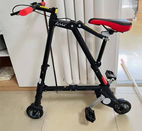 折叠自行车，低价处理，价钱可商议 感兴趣的...