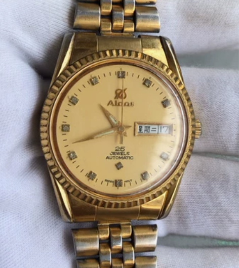 【瑞士艾都自动机械男古董表】:表径35mm...