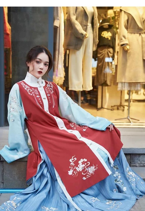 花朝记汉服【虞美人】,明制圆领绣花长比甲,...