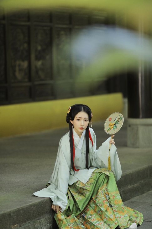 兰若庭 汉服 如意松鼠 明制 妆花 马面裙...