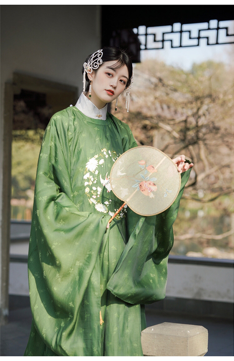 正版汉服出租 恋爱是什么星芹 花神绿 燕子...