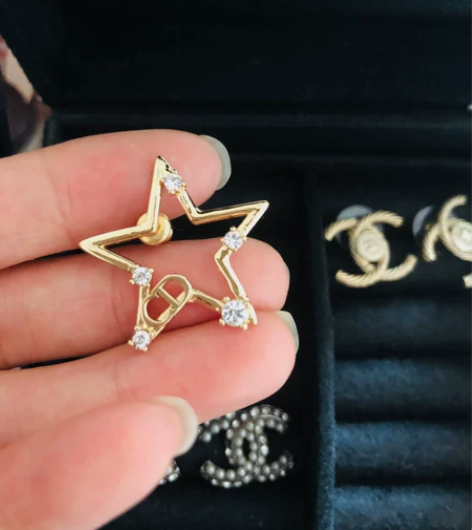 星星知我心 CD大星伴碎石耳环 时尚百搭 ...