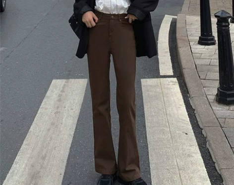 美式复古咖色裤子小个子微喇叭牛仔裤女秋季黑...