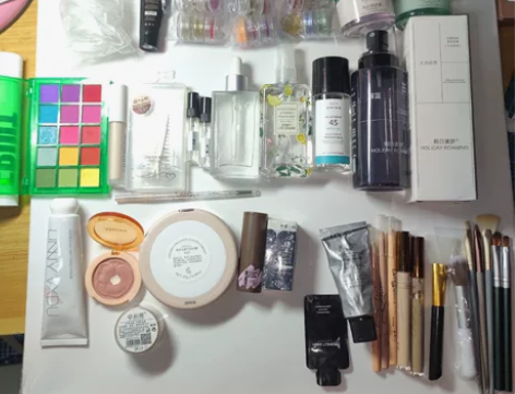 一些科幻物 可买科幻 图上有物品名称哦私聊...