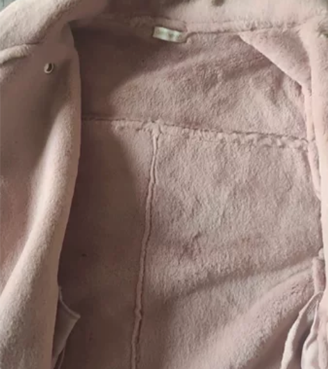 大童150,海明威品牌,原价三百多,皮粉色...